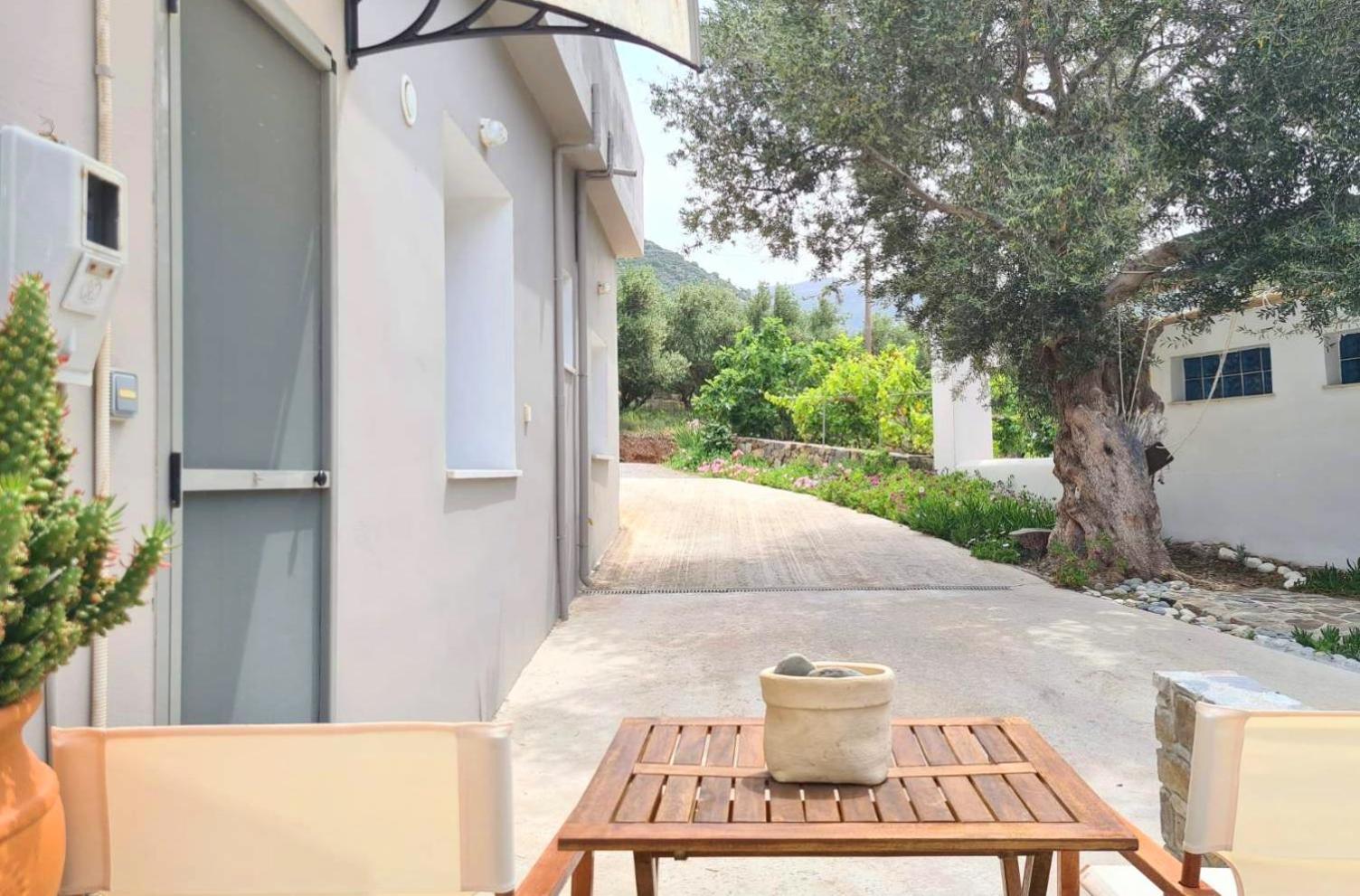 Colimbos Accommodation, 2 Min From The Beach Sfinárion 외부 사진
