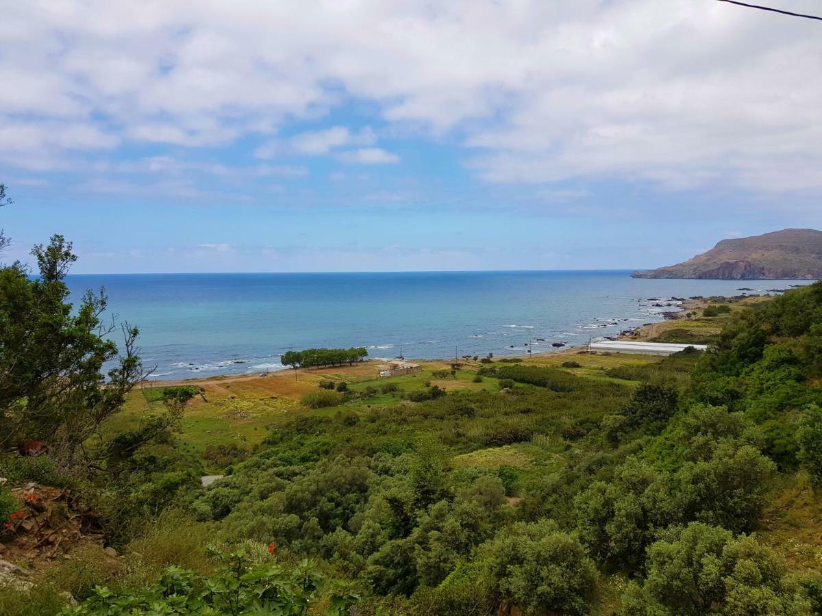 Colimbos Accommodation, 2 Min From The Beach Sfinárion 외부 사진